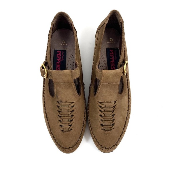 70's suede woven moccasin flats by POSITIVELY PEPPERS - Picture 3 of 13